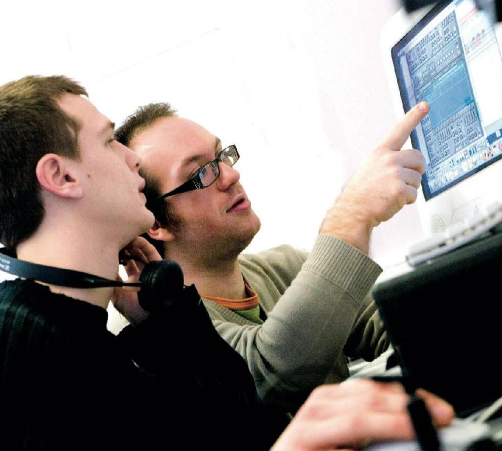 &quot;I&#39;ll just point here&quot;